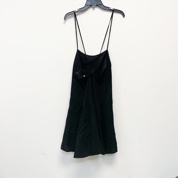 A New Day Women's Black Spaghetti Strap Flared Hem Bow Back Dress Size Large - Picture 2 of 5